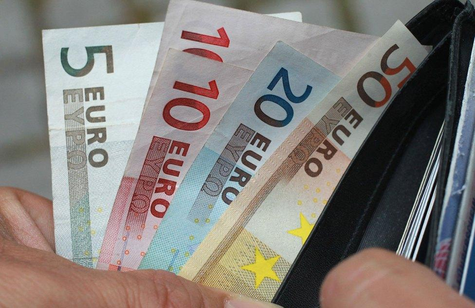 Наличный курс валют на 02-11-2018: курс доллара и евро