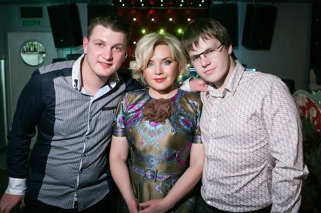 Син куми Порошенка очолив держкомпанію "Украгролізинг": що про нього відомо Син куми Порошенка очолив держкомпанію "Украгролізинг": що про нього відомо