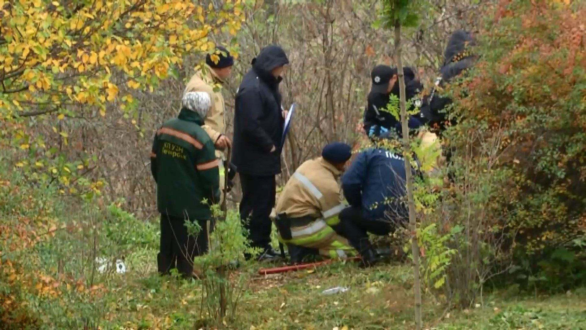 У центрі Києва виявили дитячу могилу У центрі Києва виявили дитячу могилу