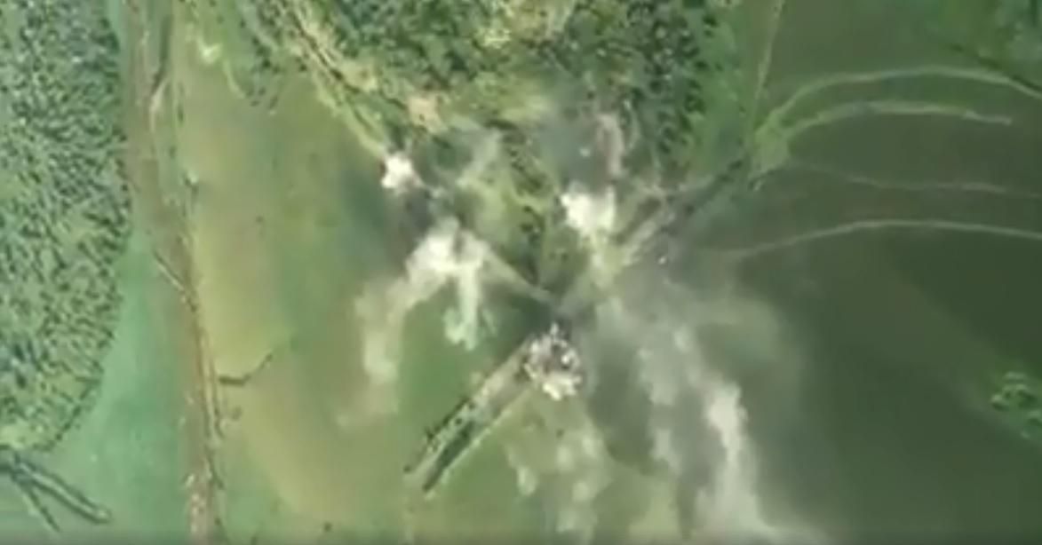 Українські бійці завдали потужних ударів по окупантах на Донбасі: яскраве відео Українські бійці завдали потужних ударів по окупантах на Донбасі: яскраве відео