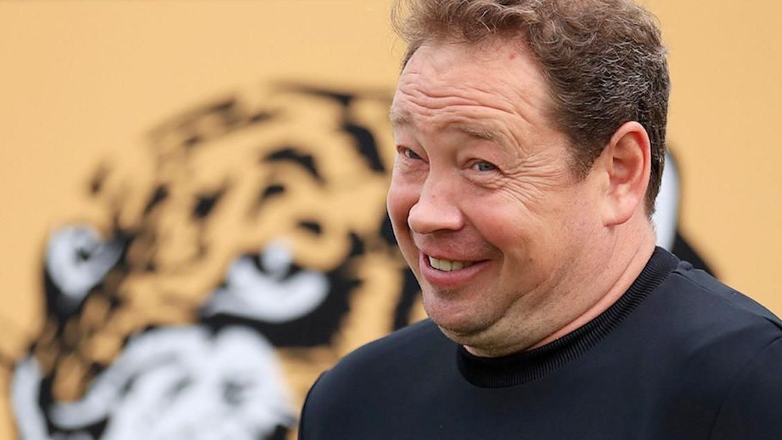 Труднощі англійської: російський тренер переплутав слова – вийшов сексуальний підтекст Труднощі англійської: російський тренер переплутав слова – вийшов сексуальний підтекст