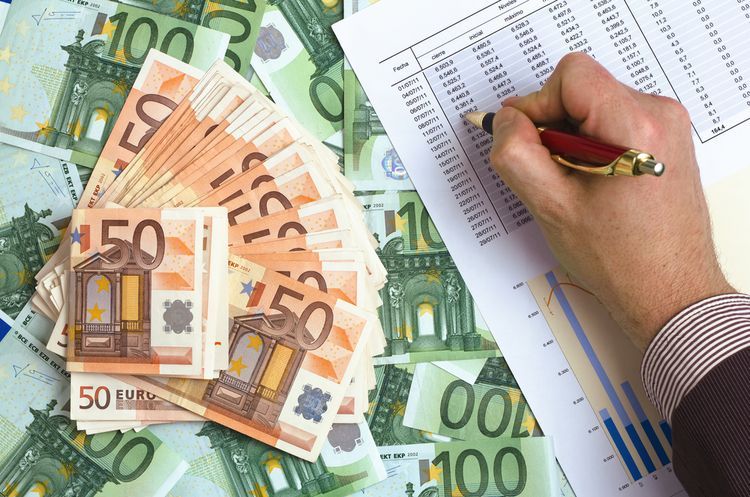 Кто скупил украинские долговые облигации Кто скупил украинские долговые облигации