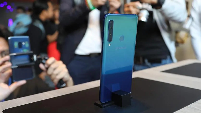 Samsung Galaxy A9 (2018) Samsung Galaxy A9 (2018)