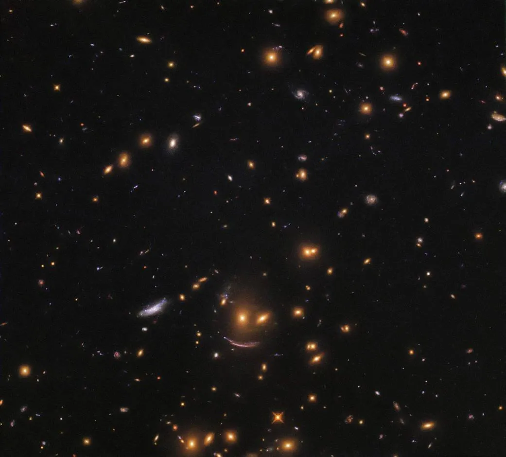 Hubble сфотографував зоряне утворення, що сміється