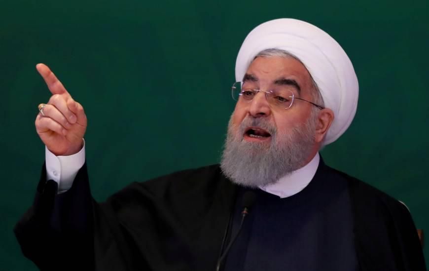 "С гордостью нарушим санкции": как Иран реагирует на экономическое наказание со стороны США