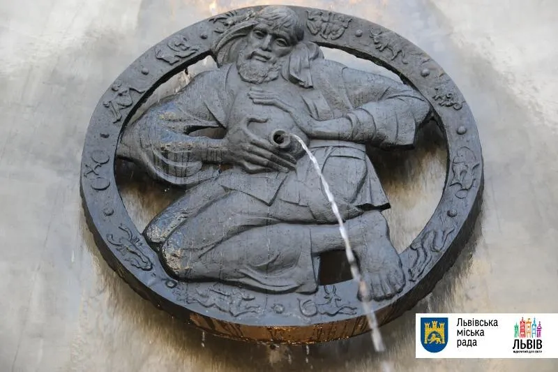 Водолій, Львів, культура, Коперніка, фонтан Водолій, Львів, культура, Коперніка, фонтан