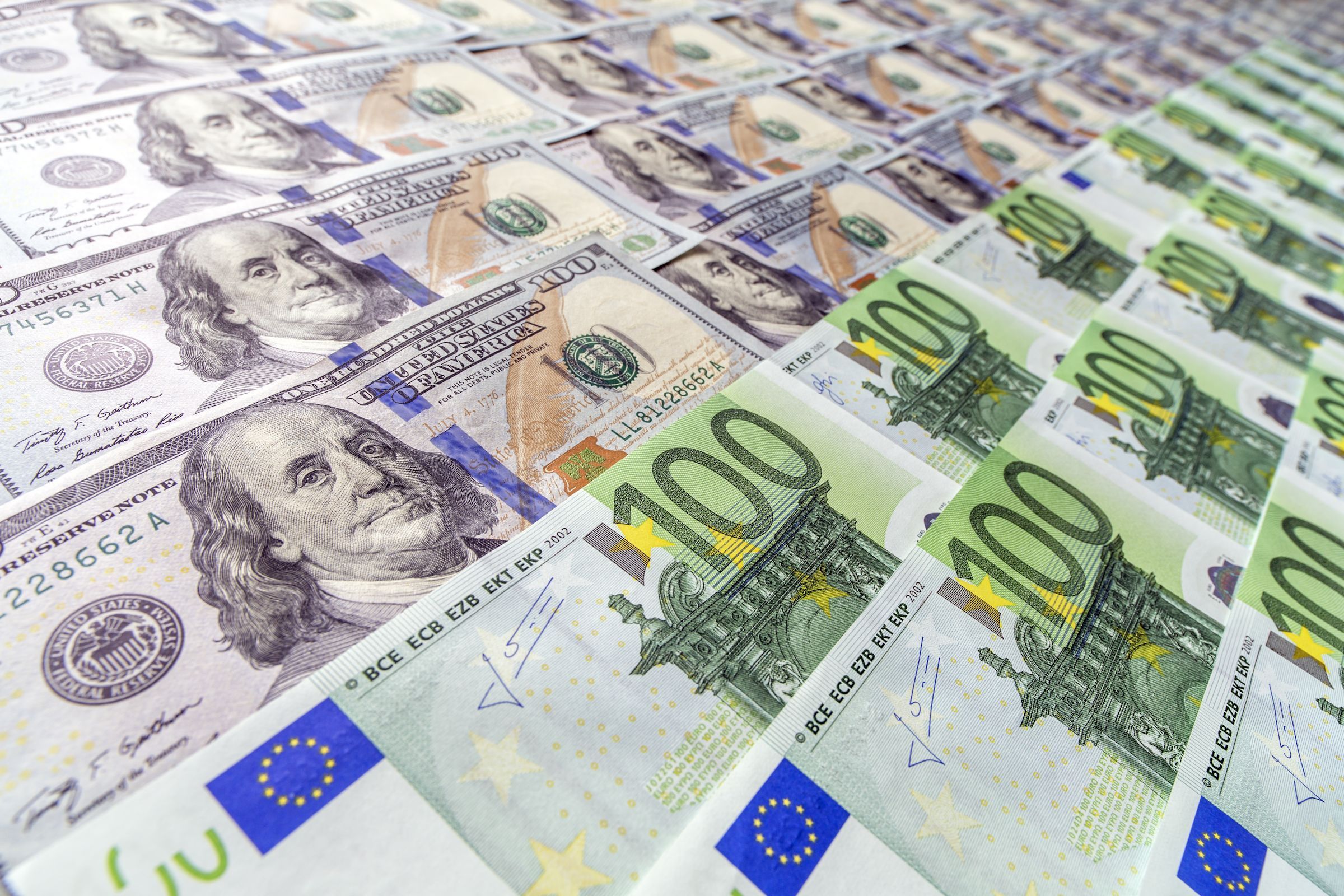 Наличный курс валют на 07-11-2018: курс доллара и евро