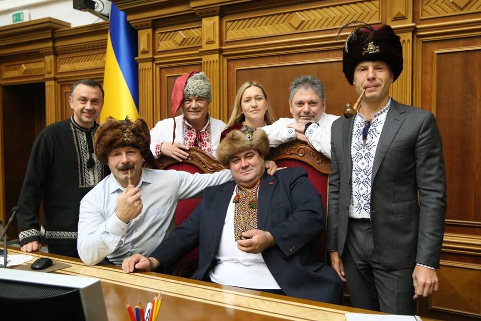 Клоуни, яких гнати треба з Ради: як соцмережі відреагували на лист депутатів до Путіна
