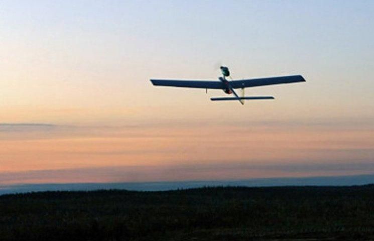 Біля двох військових складів зафіксували безпілотники Біля двох військових складів зафіксували безпілотники