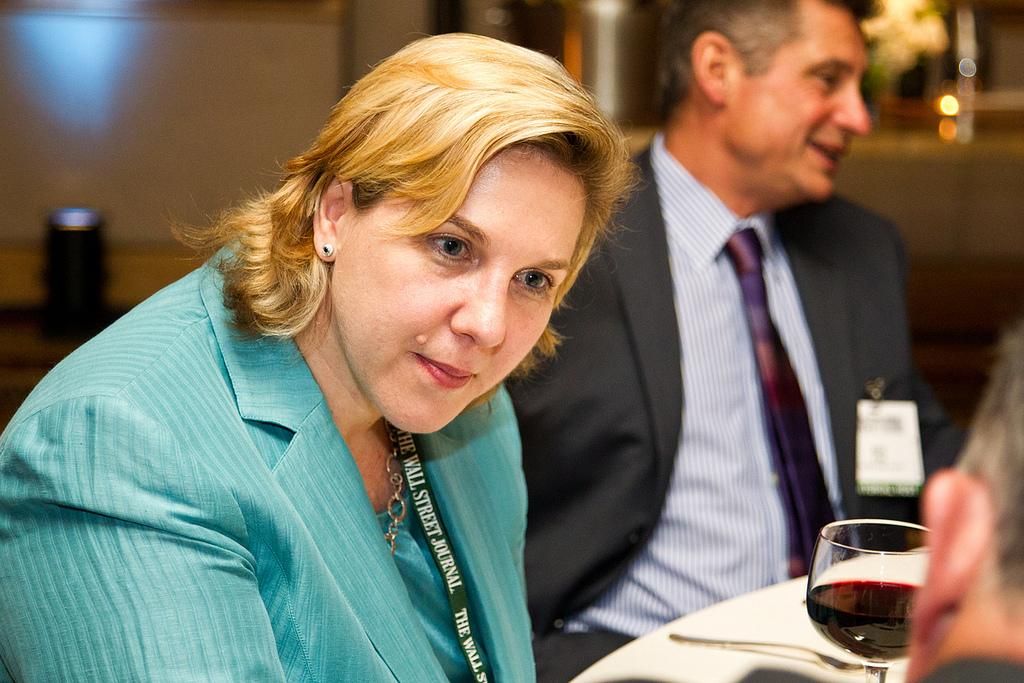 Маска у Tesla заменит Робин Денхолм: что о ней известно Маска у Tesla заменит Робин Денхолм: что о ней известно