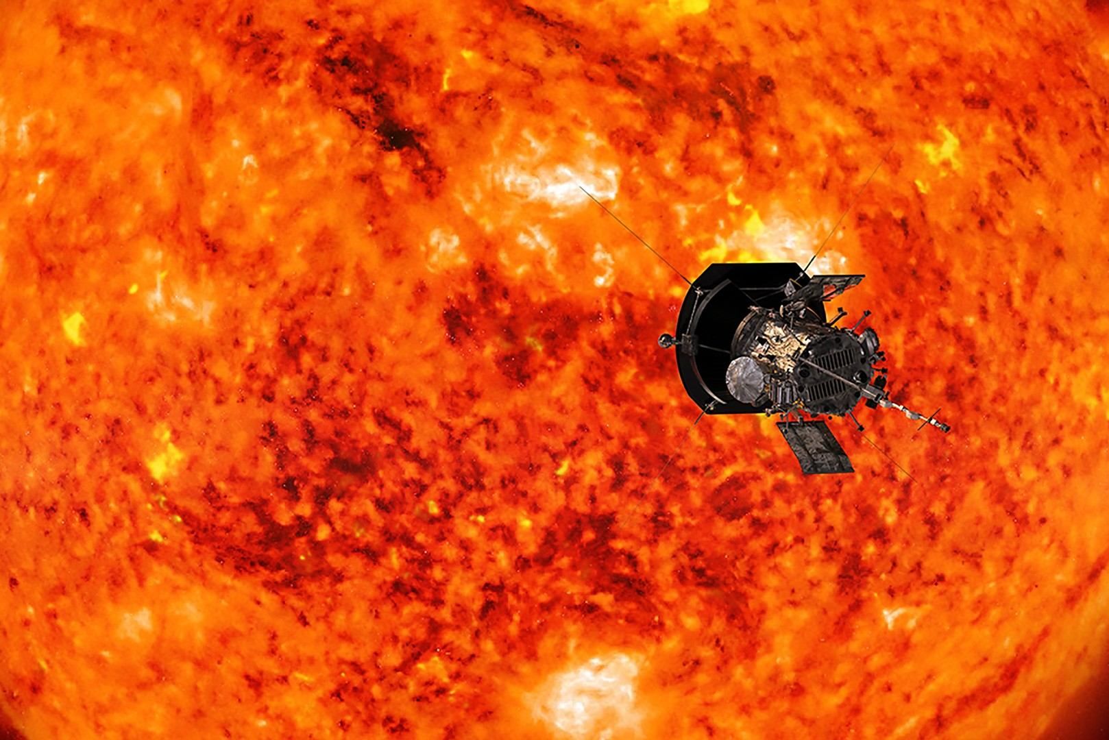 Зонд NASA, максимально сблизился с Солнцем, передал на Землю сигнал