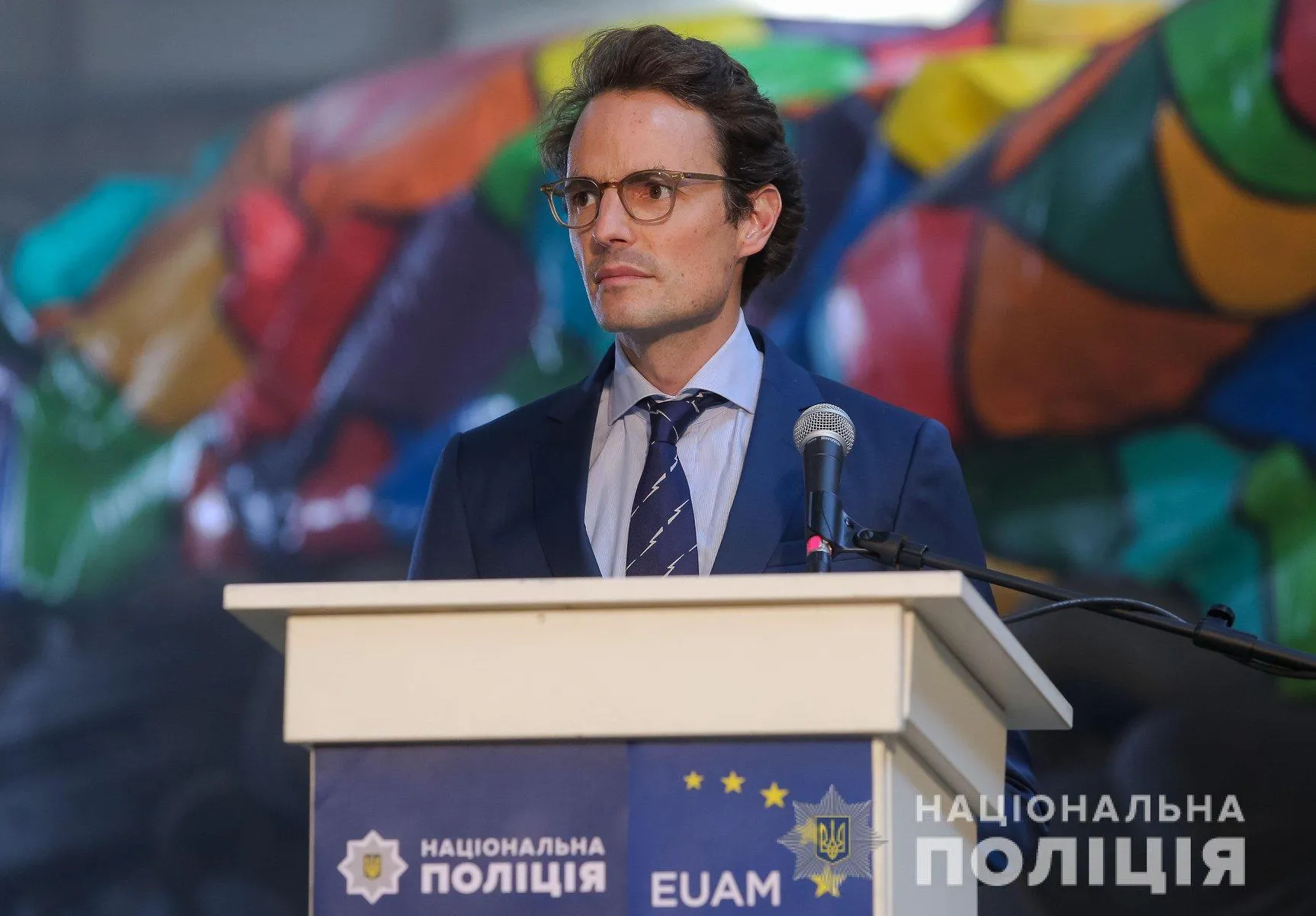 поліція автобус-привид поліція автобус-привид