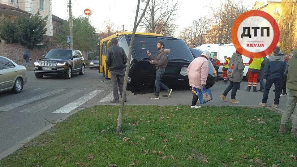 ДТП, Киев. маршрутка, транспорт, пострадавшие