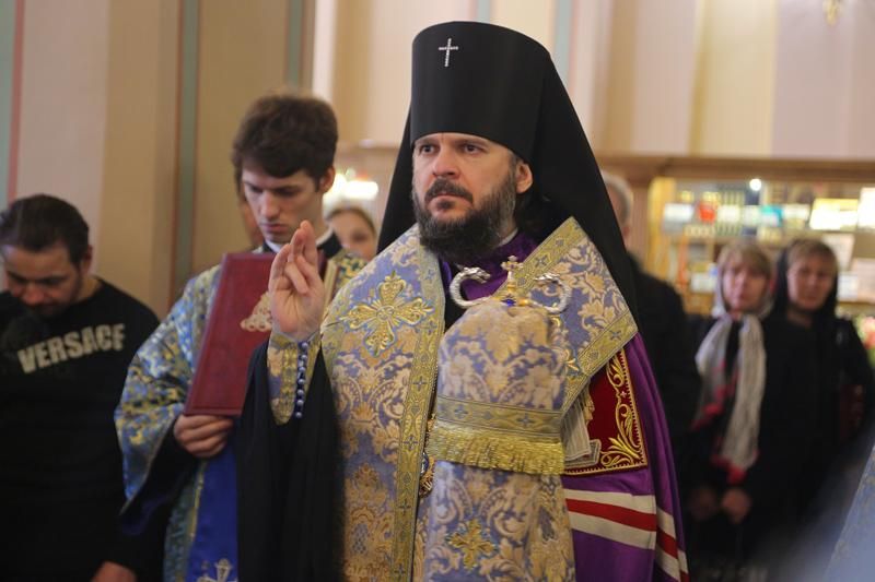 Батюшке из РПЦ, который пытался попасть в Украину, запретили въезд Батюшке из РПЦ, который пытался попасть в Украину, запретили въезд