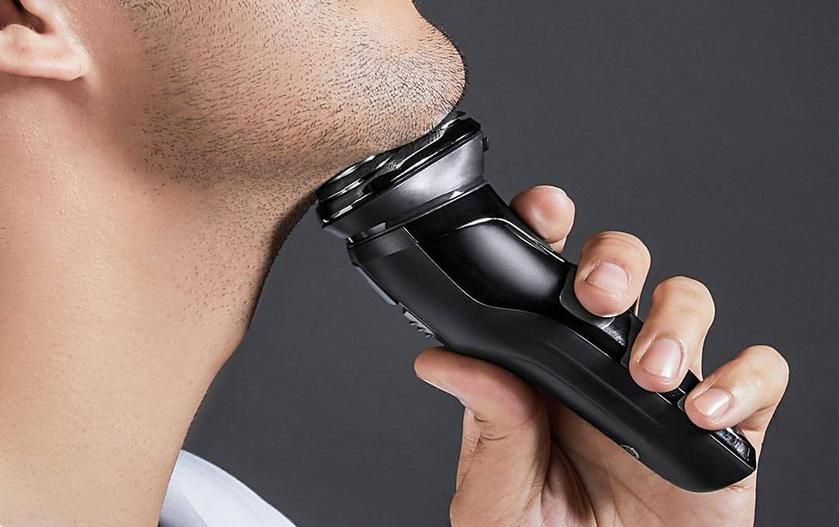 Xiaomi показала электробритву за 12 долларов Xiaomi показала электробритву за 12 долларов