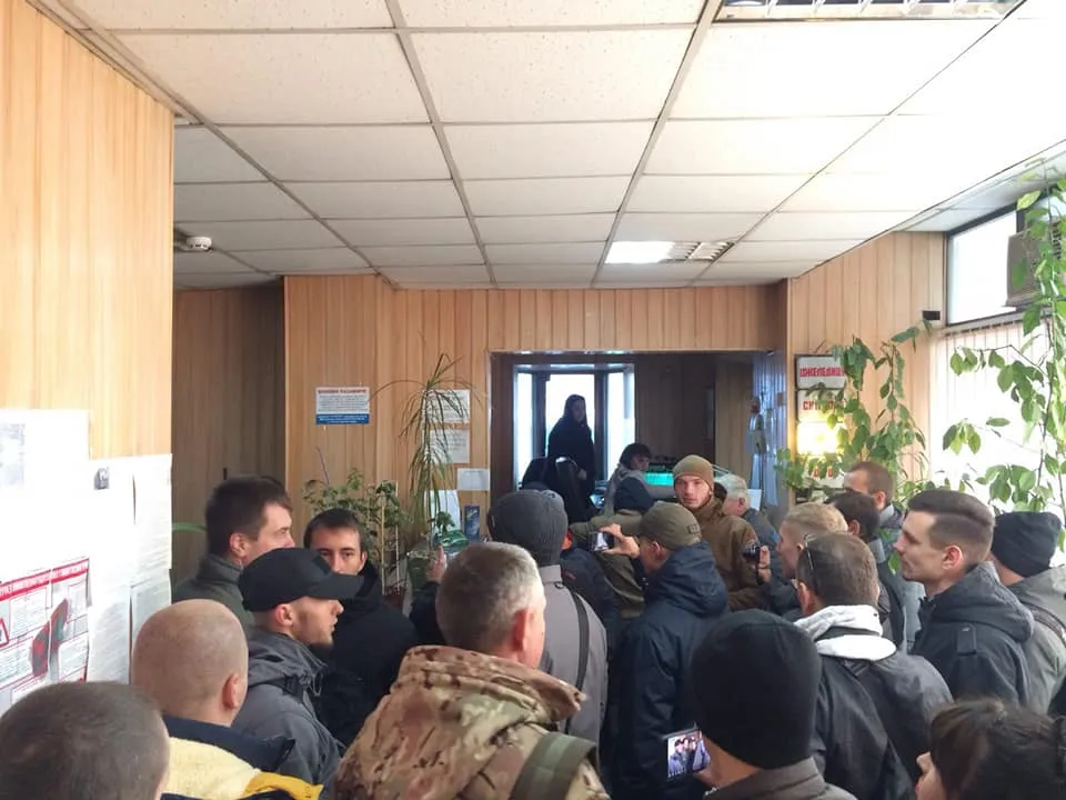 Автовокзал, Київ, перевізники, транспорт, ДНР, окупація, Росія, протести, C14 Автовокзал, Київ, перевізники, транспорт, ДНР, окупація, Росія, протести, C14