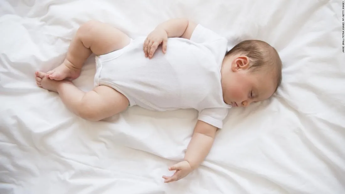 Які фактори можна врахувати, щоб вберегтися від синдрому раптової смерті немовлят