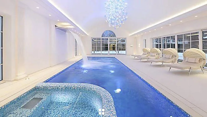 гута вілла гута вілла