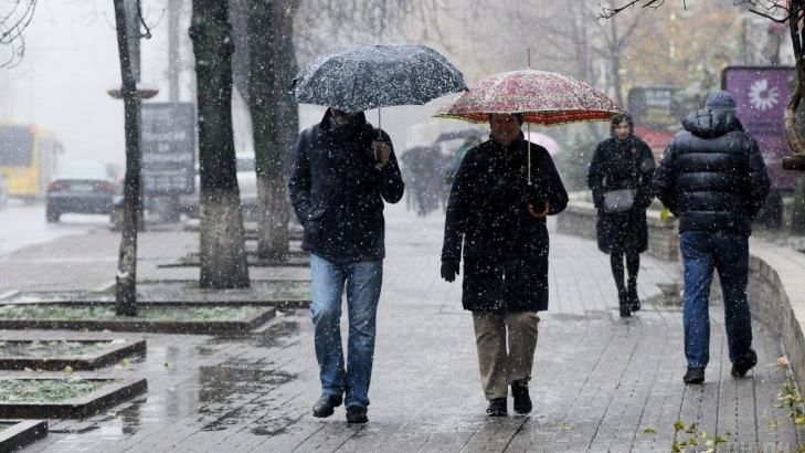 Погода 13 листопада 2018 Україна: синоптики обіцяють сніг і дощ