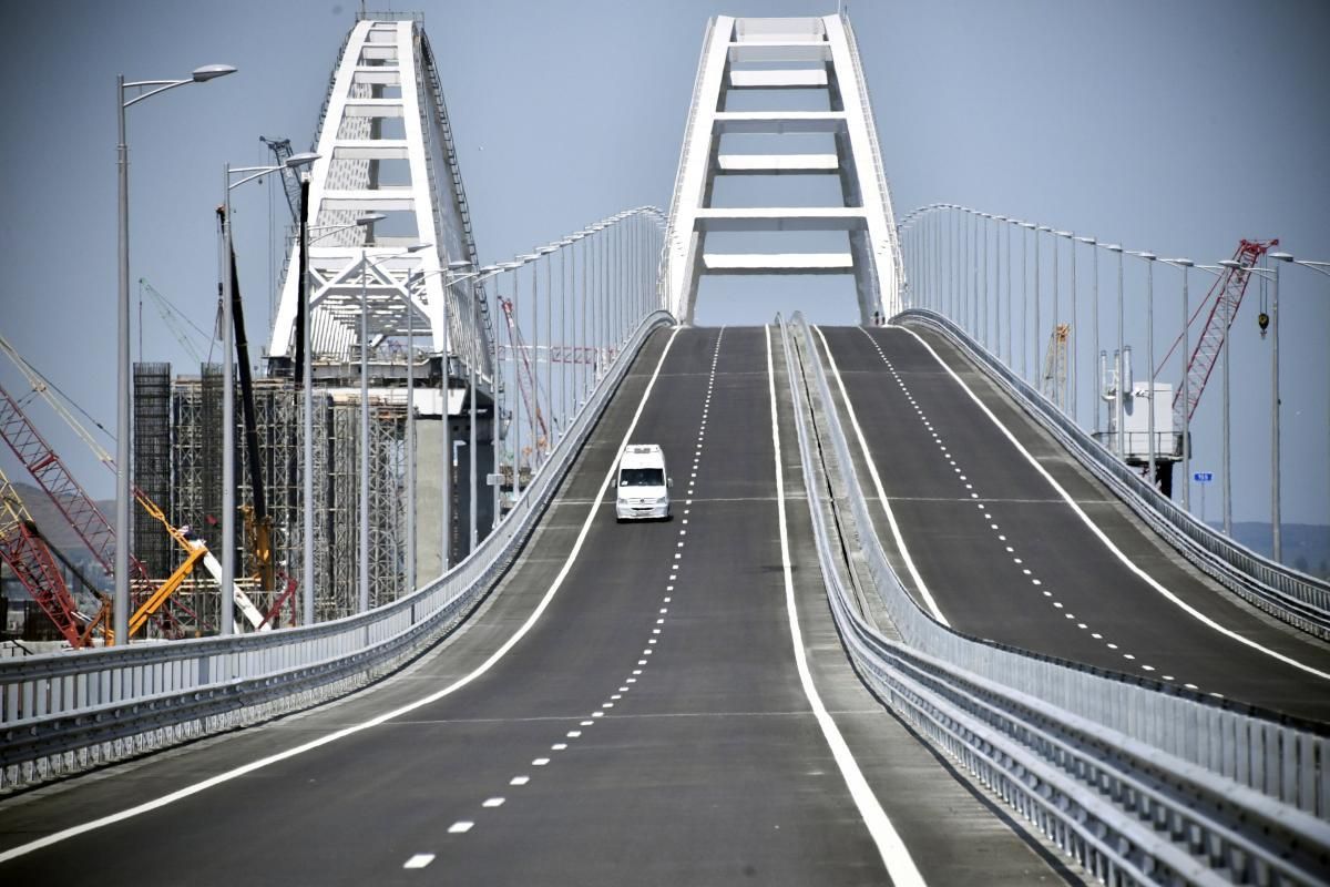 Во время строительства Крымского моста произошла серьезная авария: фото
