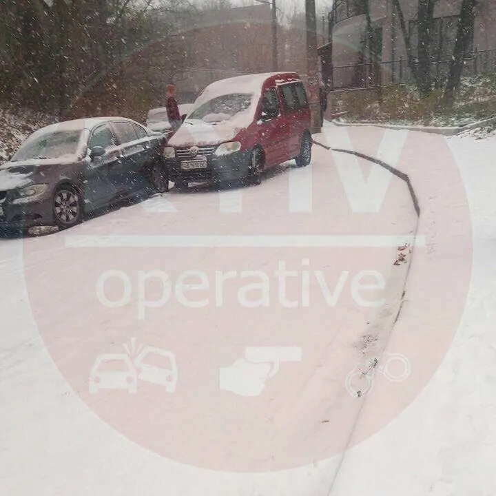 Київ сніг ДТП Київ сніг ДТП