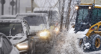 Пробки и ДТП: как Киев встретил первый снегопад сезона