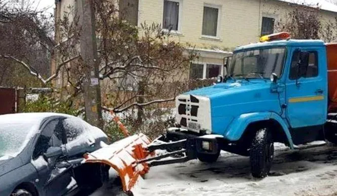 Київ сніг аварія дтп 