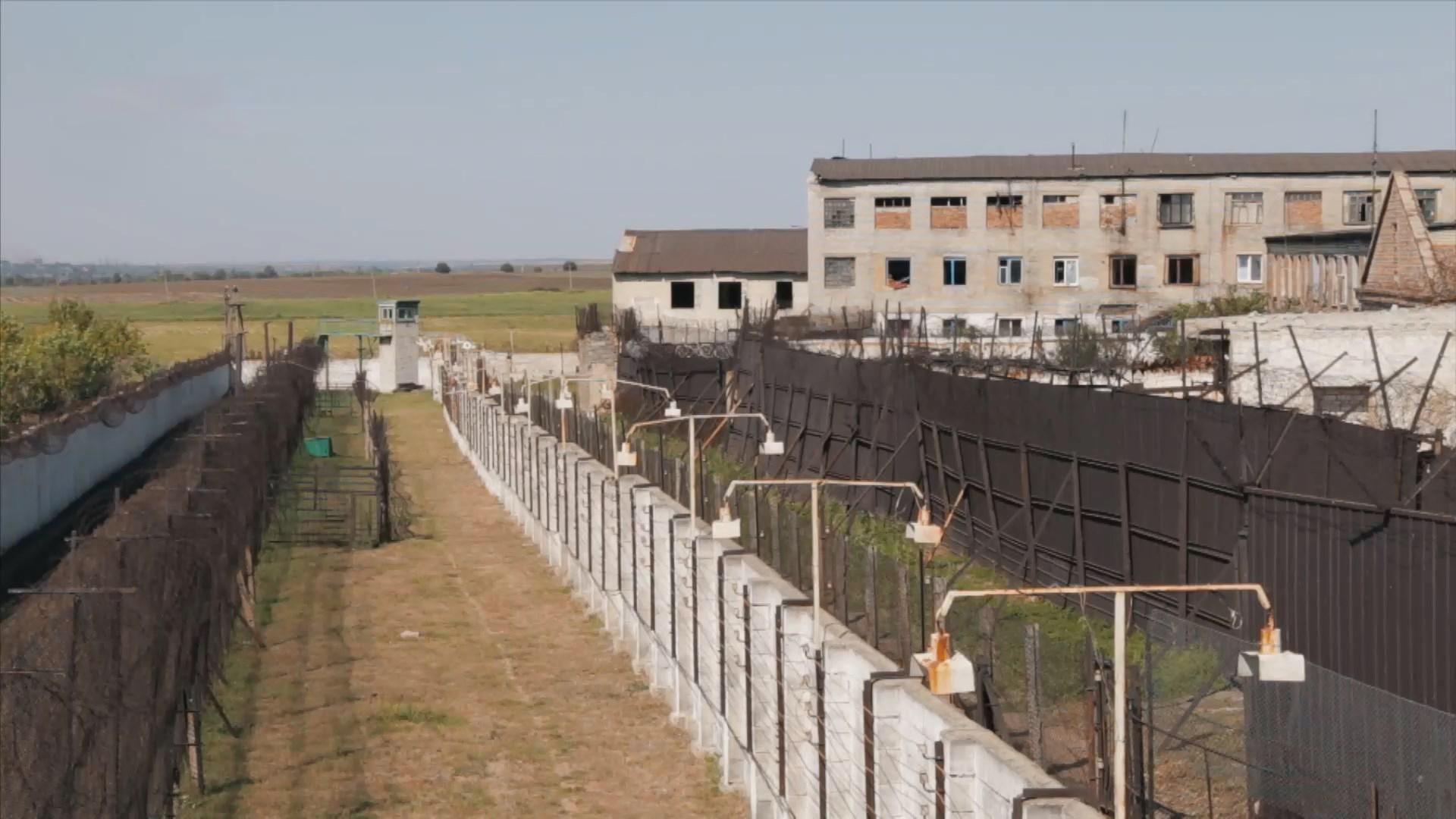 Нулевой рубеж. Как работает исправительная колония, расположенная в прифронтовой зоне Нулевой рубеж. Как работает исправительная колония, расположенная в прифронтовой зоне