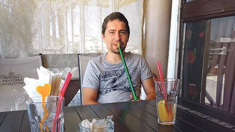 Сын премьера Чехии из оккупированного Крыма ездил в Кривой Рог, – охранник Сын премьера Чехии из оккупированного Крыма ездил в Кривой Рог, – охранник