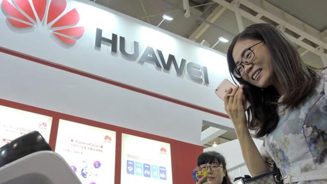 Huawei випустить власний голосовий помічник