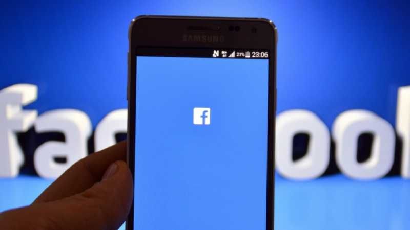 Працівники Facebook переходять на Android-смартфони: у чому причина Працівники Facebook переходять на Android-смартфони: у чому причина