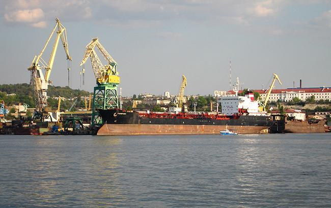 Украина арестовала 15 иностранных судов, которые заходили в порты оккупированного Крыма