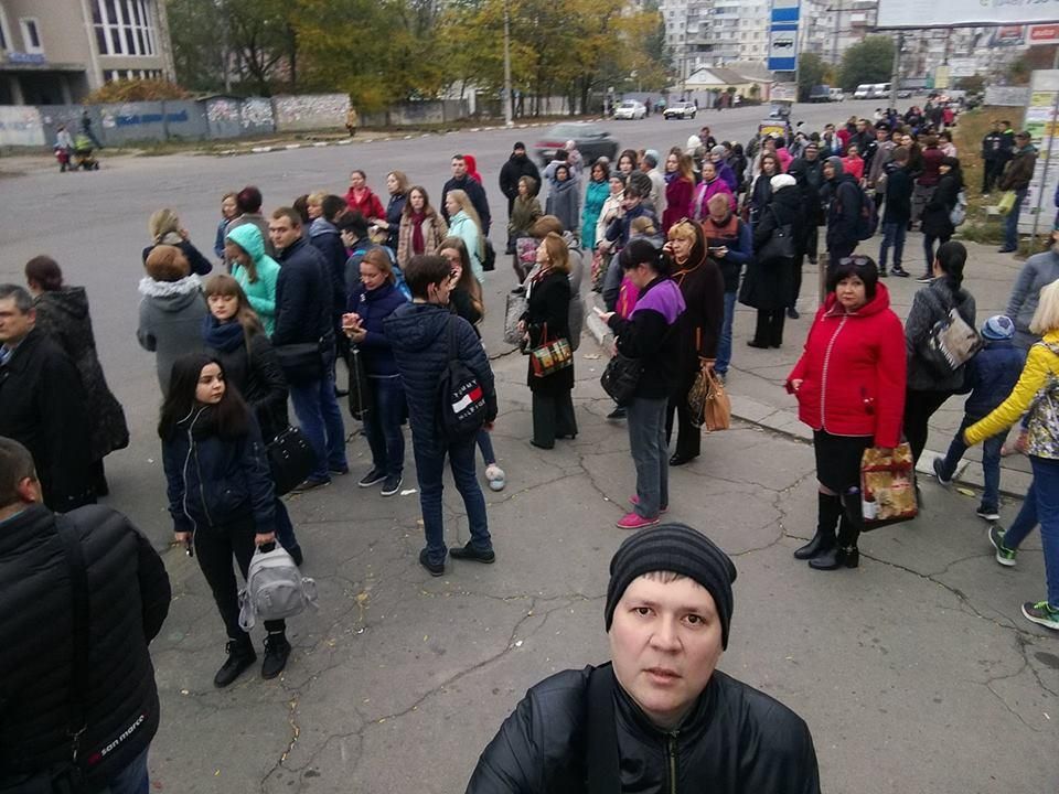 Херсонські перевізники самовільно підняли вартість проїзду Херсонські перевізники самовільно підняли вартість проїзду