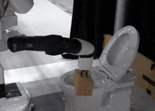 Робота навчили мити туалети Робота навчили мити туалети