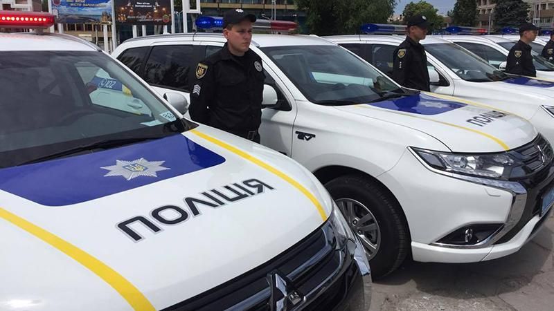 Під Києвом невідомі пограбували інкасаторів Під Києвом невідомі пограбували інкасаторів