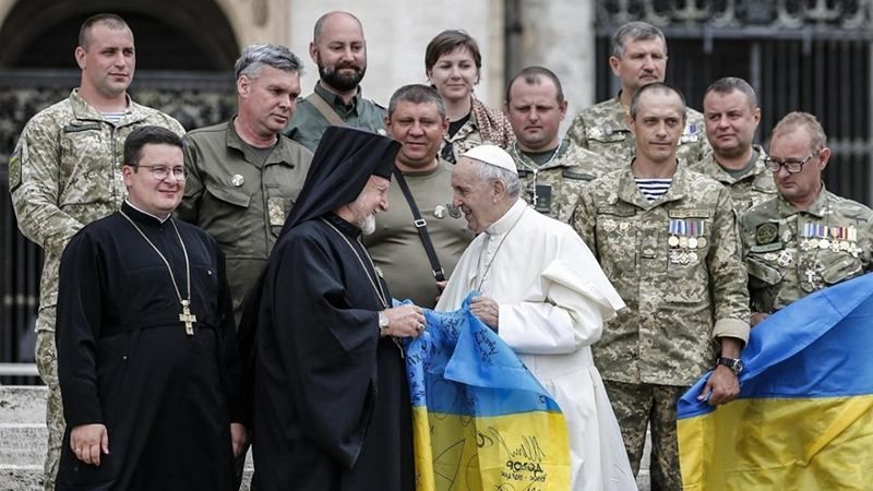 Війна на Донбасі: скільки грошей пожертвував Ватикан для постраждалих Війна на Донбасі: скільки грошей пожертвував Ватикан для постраждалих