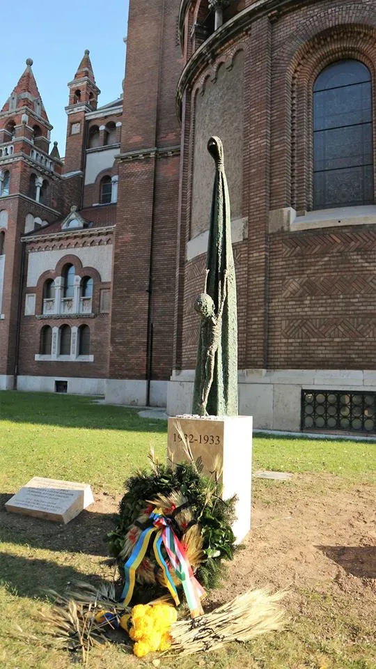 пам'ятник жертвам голодомору угорщина сегед