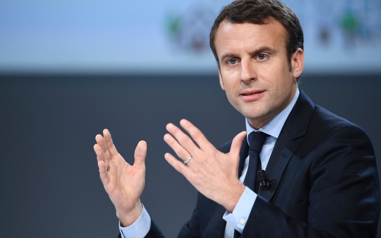 Францію сколихнули протести: рейтинг Макрона впав до рекордно низького рівня