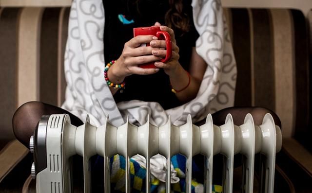 Кризис с отоплением добрался до Одесской области: люди перекрыли дорогу Кризис с отоплением добрался до Одесской области: люди перекрыли дорогу