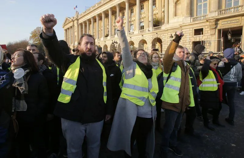 франція протести жертви париж 