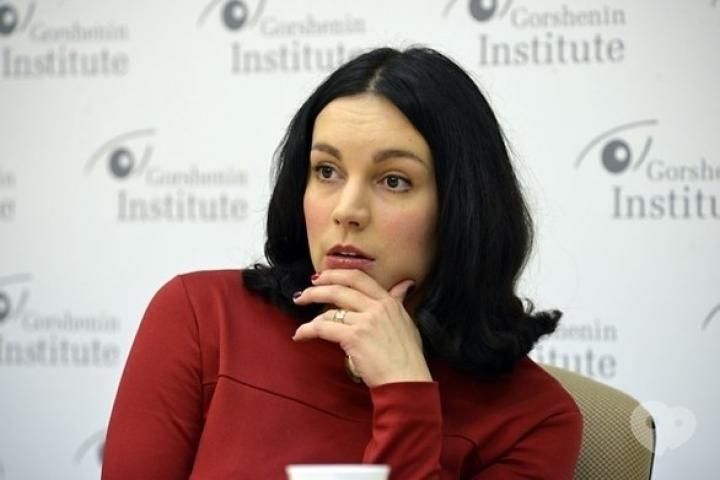 Кое-кто полетел в Сочи, – Соня Кошкина Кое-кто полетел в Сочи, – Соня Кошкина