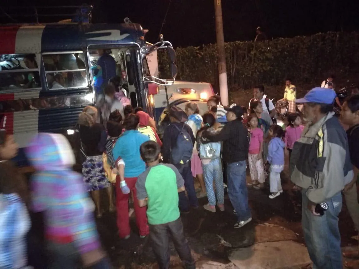 евакуація Гватемала Фуего виверження вулкану