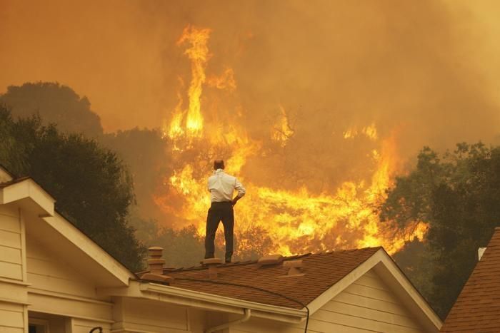 "Найгірший сценарій" для Каліфорнії: після пожежі людям загрожують потоп і зсуви ґрунту