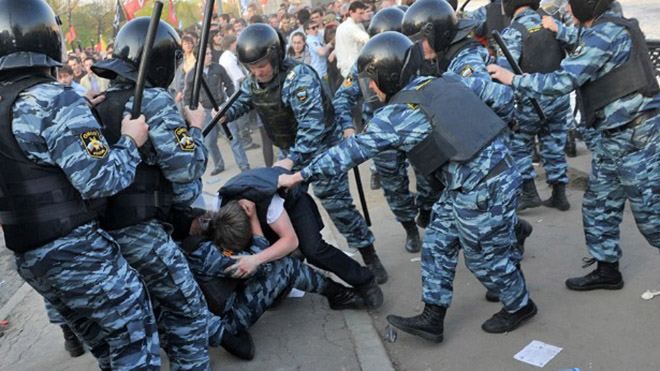 В России закупили современные спецсредства почти на миллион евро, чтобы разгонять протесты