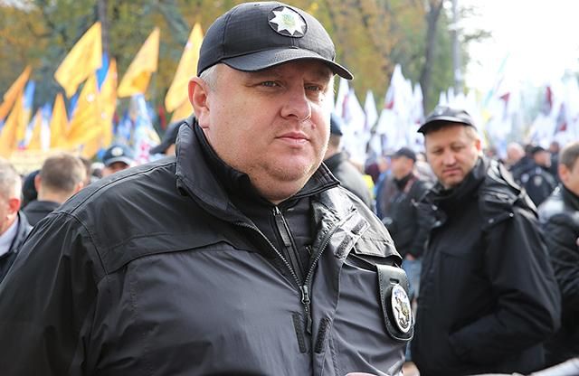 Скандал з KFC у Будинку профспілок: голова поліції Києва дав пораду протестувальникам