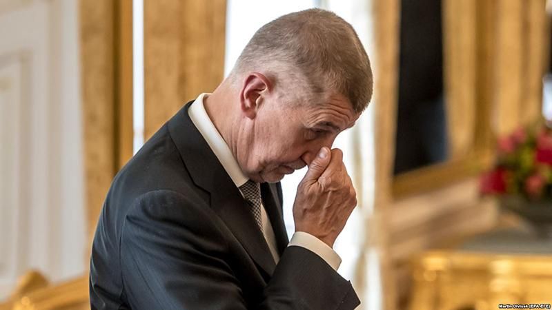 Скандал с премьером Чехии: Швейцарский университет отменил выступление Бабиша Скандал с премьером Чехии: Швейцарский университет отменил выступление Бабиша