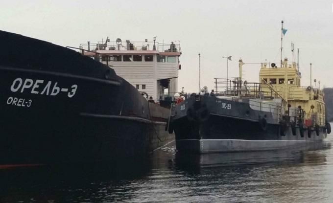 В Запорожье село на мель судно: подробности инцидента В Запорожье село на мель судно: подробности инцидента