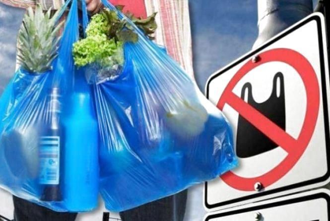 Еще один город вслед за Львовом решил отказаться от полиэтиленовых пакетов Еще один город вслед за Львовом решил отказаться от полиэтиленовых пакетов