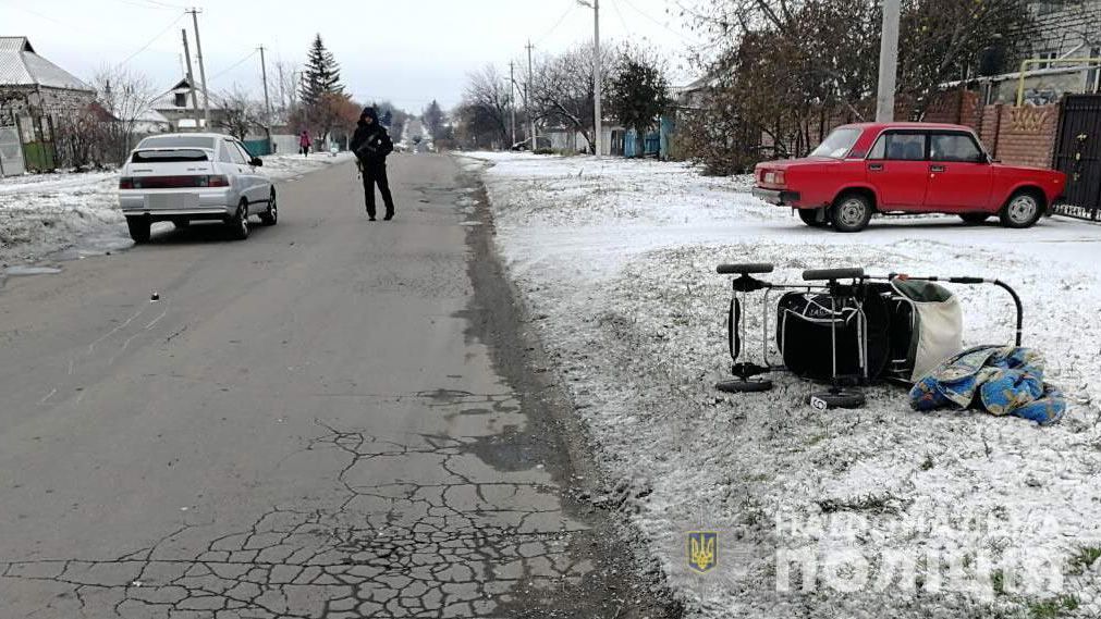 На Дніпропетровщині п'яний водій збив вагітну разом з дитиною у візку, жінка у реанімації