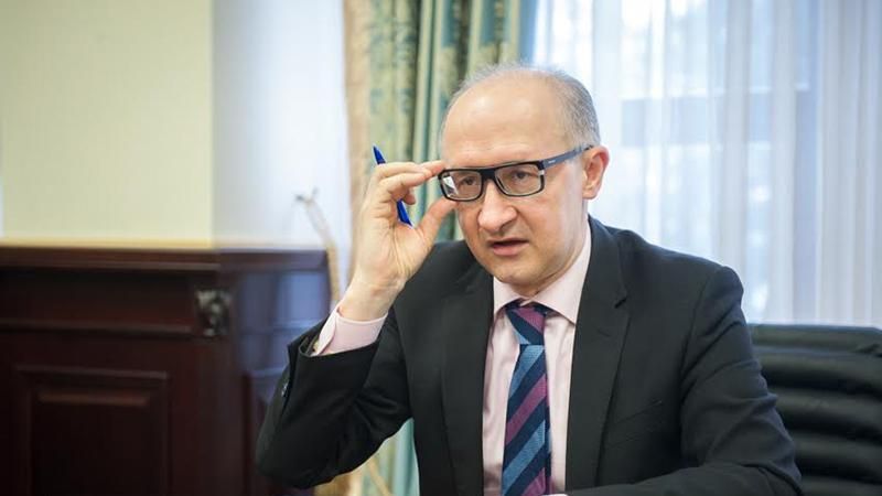 Главу ВККС Сергея Козьякова облили зеленкой: Аваков рассказал интересные детали Главу ВККС Сергея Козьякова облили зеленкой: Аваков рассказал интересные детали